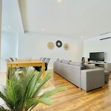 Apartment Limoeiro - Shopping Center 50m - Modern Portimao